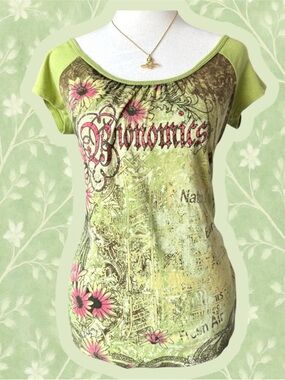 Green Floral Y2K Mcbling Graphic Women’s Comfy Summer Vintage Medium Tee